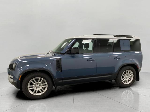 2025 Defender Vehicle Photo in Appleton, WI 54913