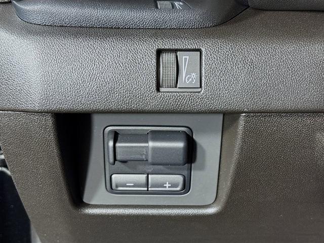 2025 GMC Canyon Vehicle Photo in PUYALLUP, WA 98371-4149