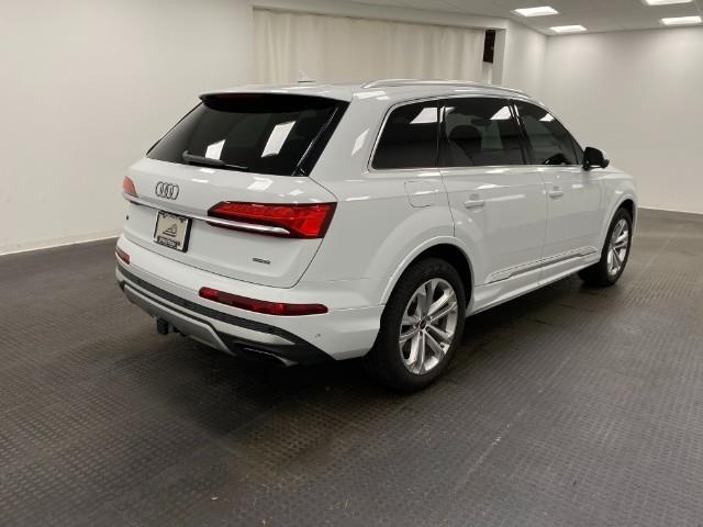 2025 Audi Q7 Vehicle Photo in Appleton, WI 54913