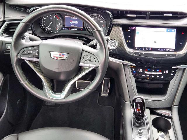 2022 Cadillac XT6 Vehicle Photo in DENTON, TX 76210-9321