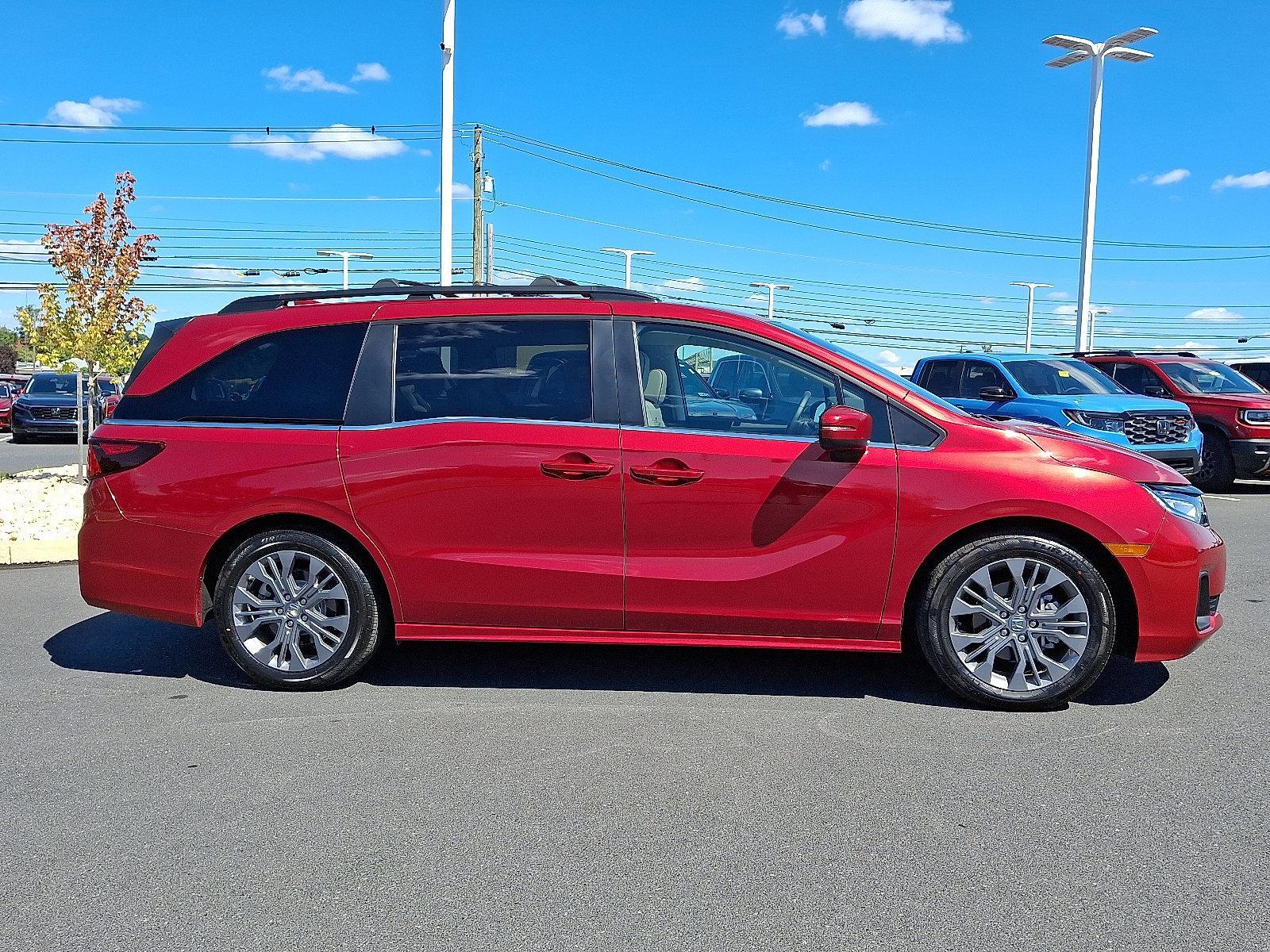 2025 Honda Odyssey Vehicle Photo in Harrisburg, PA 17111
