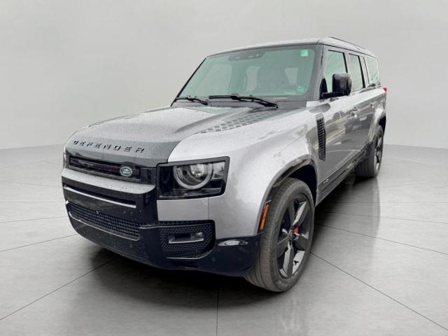 2023 Defender Vehicle Photo in Neenah, WI 54956