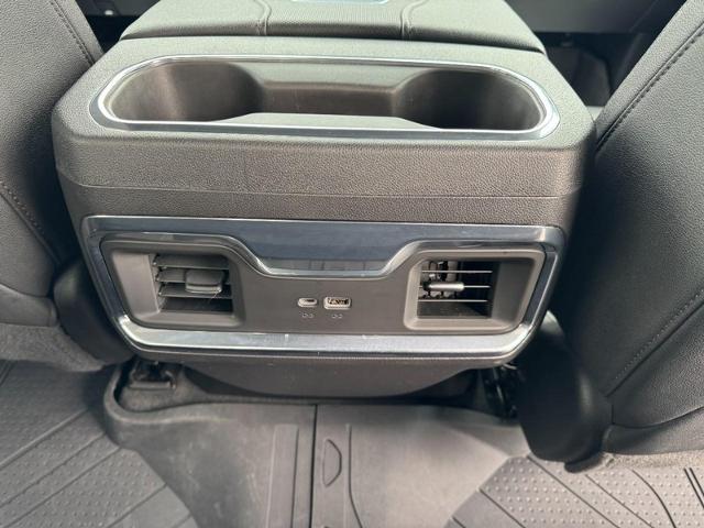 2022 Chevrolet Silverado 1500 Vehicle Photo in COLUMBIA, MO 65203-3903