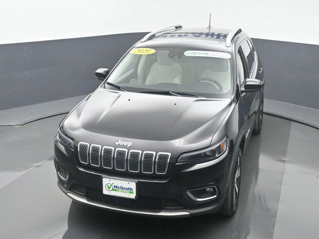 2021 Jeep Cherokee Vehicle Photo in Cedar Rapids, IA 52402