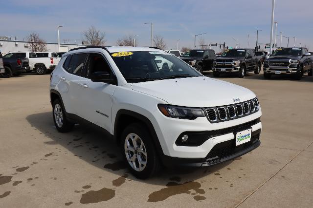 2025 Jeep Compass Vehicle Photo in Cedar Rapids, IA 52402
