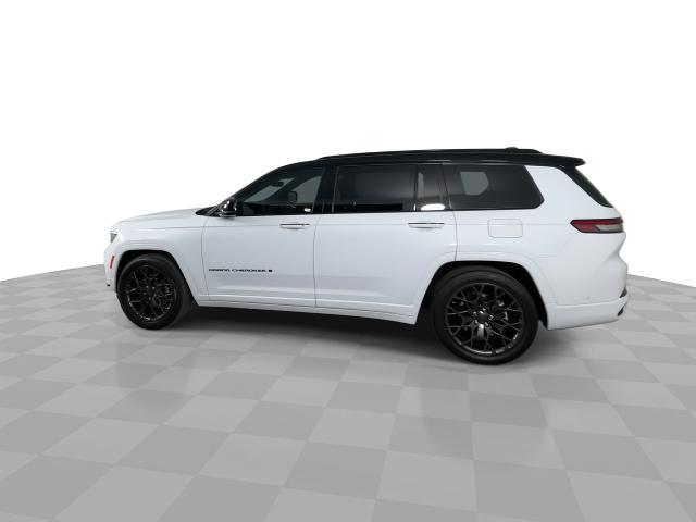 2023 Jeep Grand Cherokee L Vehicle Photo in GILBERT, AZ 85297-0402