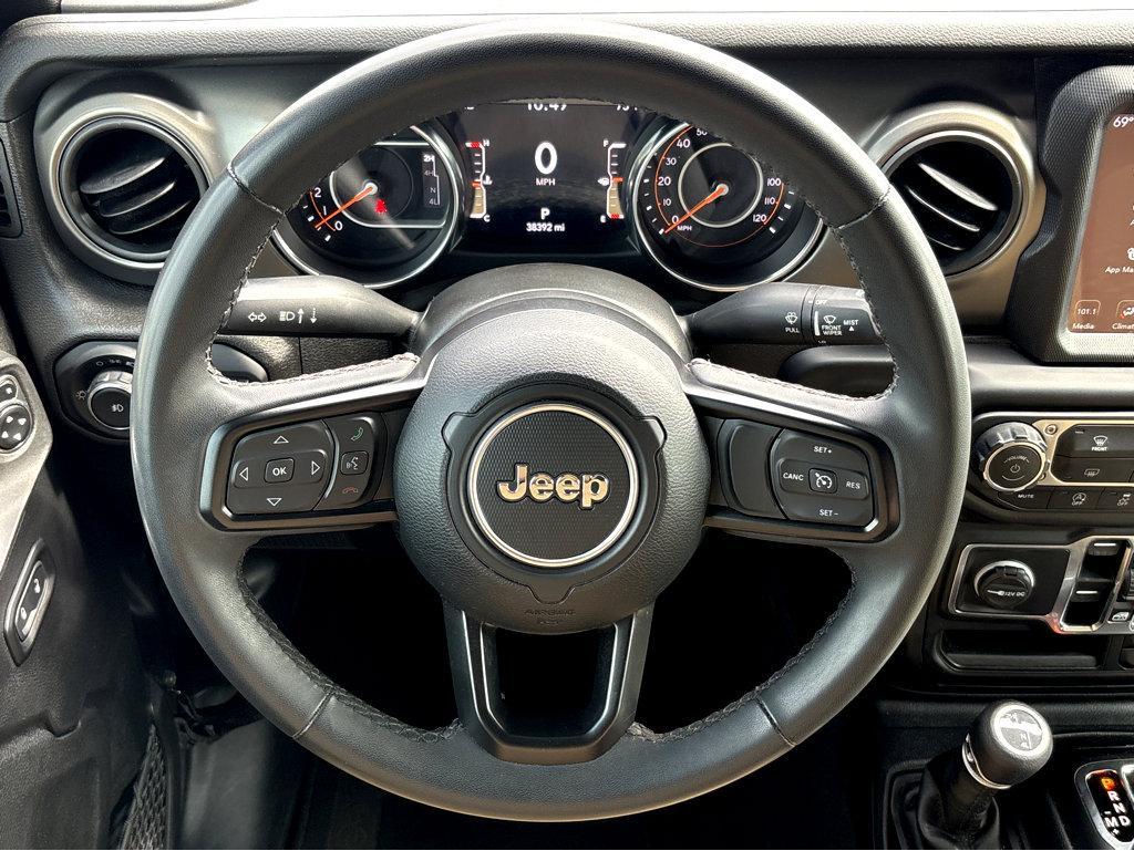 2023 Jeep Wrangler Vehicle Photo in POOLER, GA 31322-3252