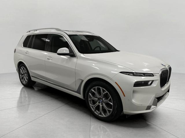 2025 BMW X7 xDrive40i Vehicle Photo in Appleton, WI 54913