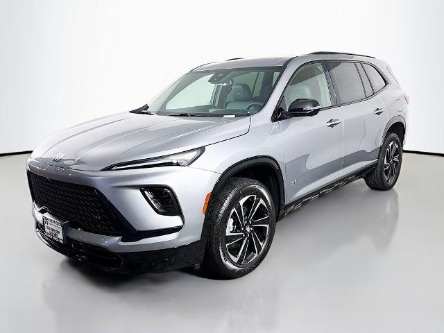 2026 Buick Enclave Vehicle Photo in PUYALLUP, WA 98371-4149