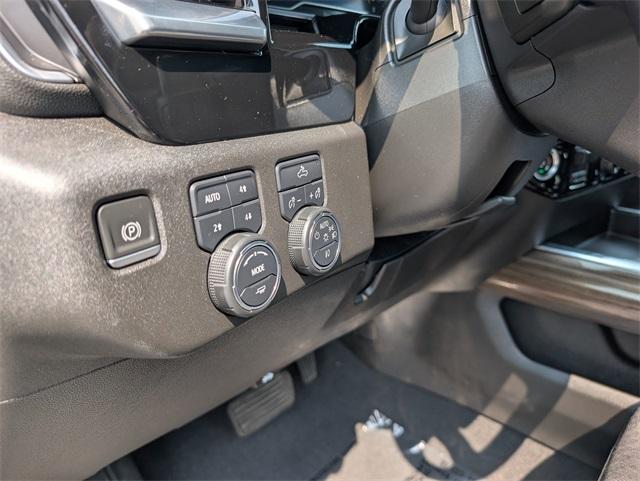 2022 Chevrolet Silverado 1500 Vehicle Photo in AURORA, CO 80012-4011