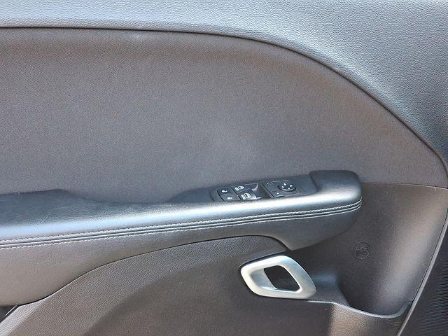 2021 Dodge Challenger Vehicle Photo in DANBURY, CT 06810-5034