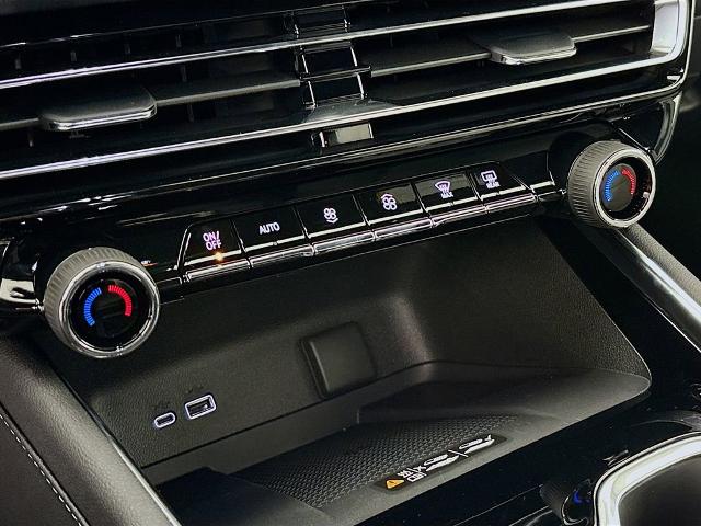 2026 Chevrolet Traverse Vehicle Photo in PUYALLUP, WA 98371-4149