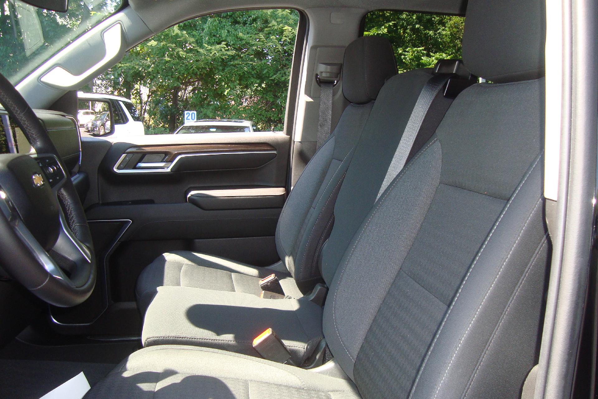 2022 Chevrolet Silverado 1500 Vehicle Photo in PORTSMOUTH, NH 03801-4196