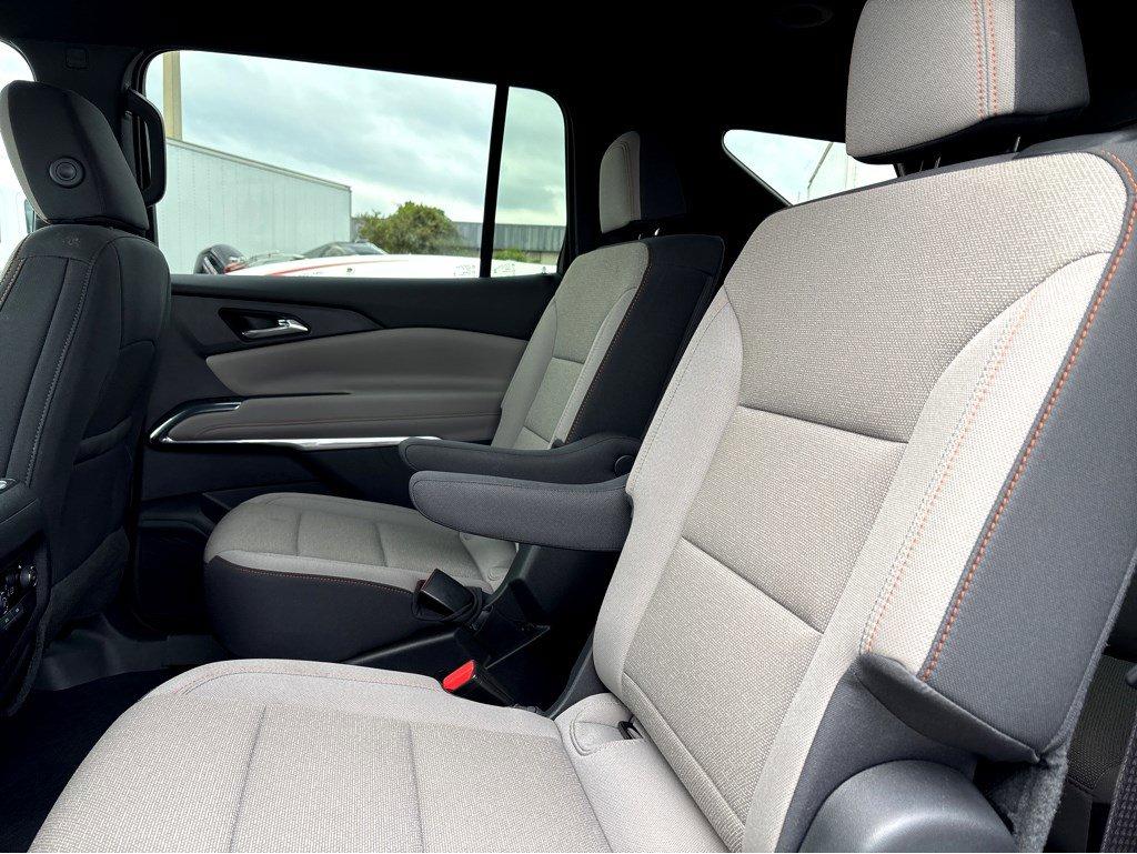 2025 Chevrolet Traverse Vehicle Photo in SAVANNAH, GA 31406-4513
