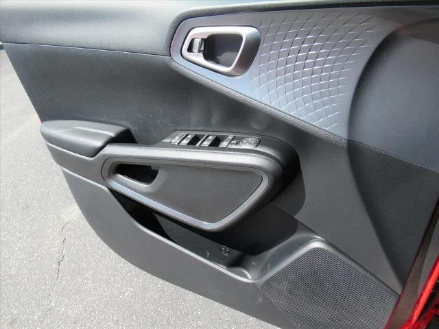 2021 Kia Soul Vehicle Photo in LEESBURG, FL 34788-4022