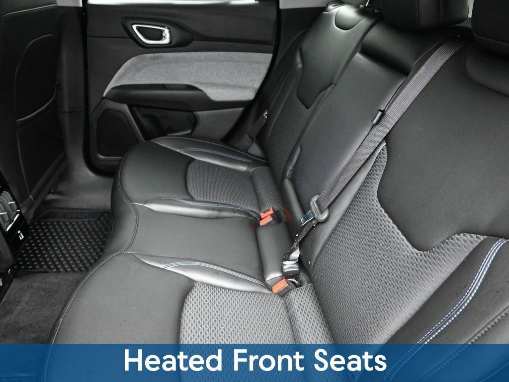 2022 Jeep Compass Vehicle Photo in Cedar Rapids, IA 52402