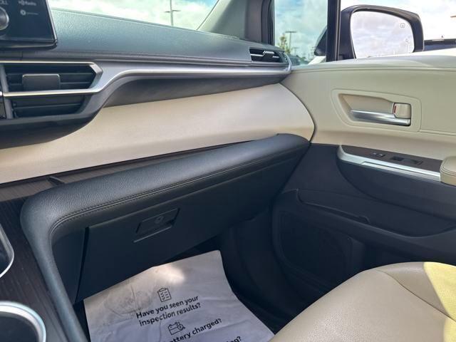 2023 Toyota Sienna Vehicle Photo in Jonesboro, AR 72404