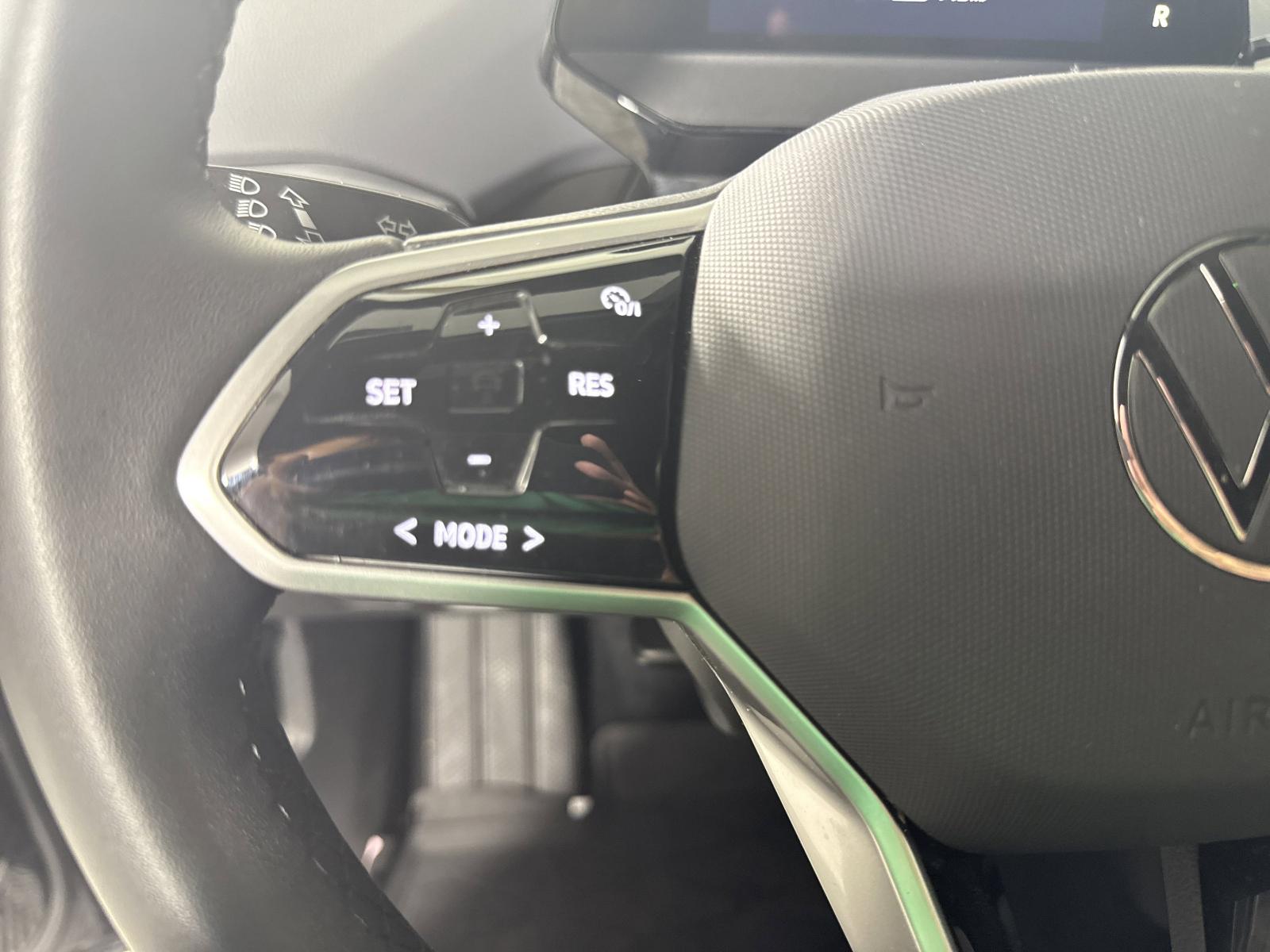 2023 Volkswagen ID.4 Vehicle Photo in Georgetown, TX 78626