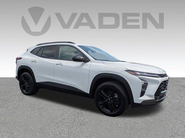 2025 Chevrolet Trax Vehicle Photo in BRUNSWICK, GA 31525-1881