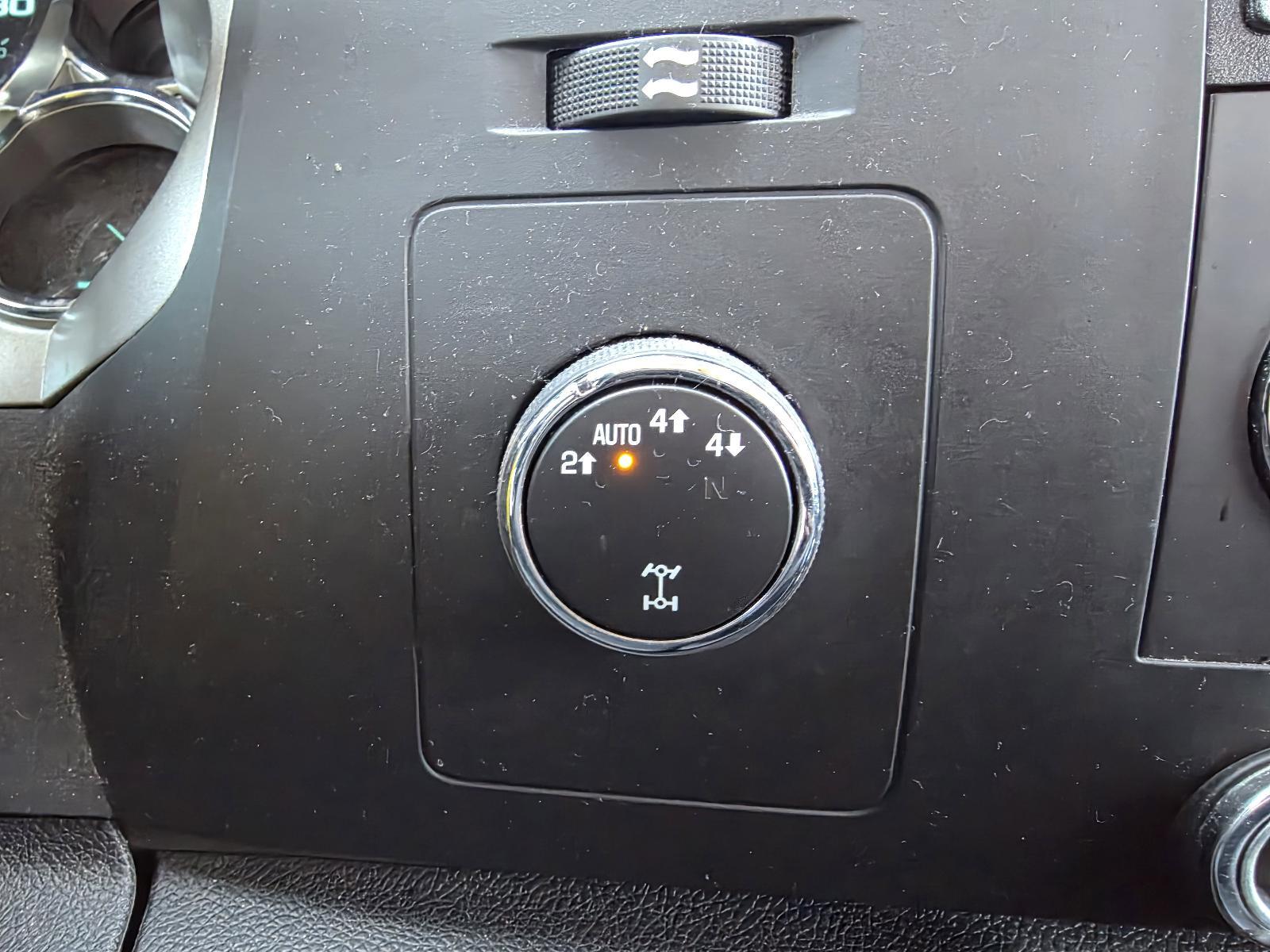 2013 Chevrolet Silverado 1500 Vehicle Photo in Harrisburg, PA 17111