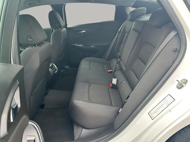 2023 Chevrolet Malibu Vehicle Photo in Cedar Rapids, IA 52402