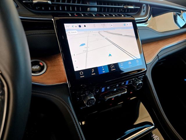 2024 Jeep Grand Cherokee L Vehicle Photo in Weatherford, TX 76087