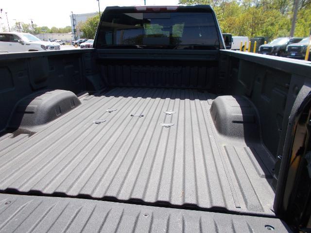 2024 GMC Sierra 3500 HD Vehicle Photo in LOWELL, MA 01852-4336