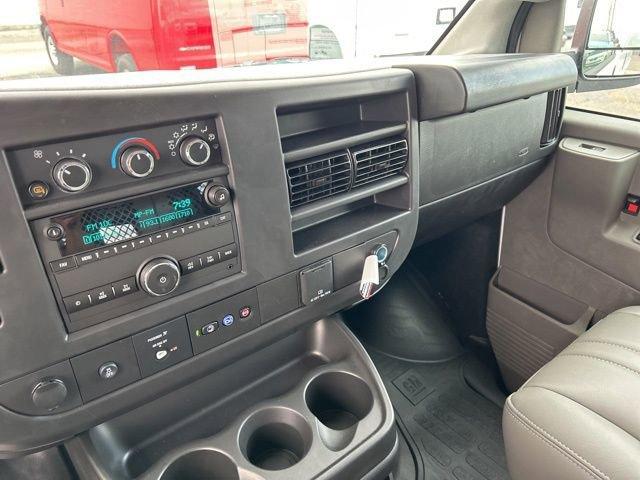 2025 Chevrolet Express Cargo 2500 Vehicle Photo in SAINT CLAIRSVILLE, OH 43950-8512