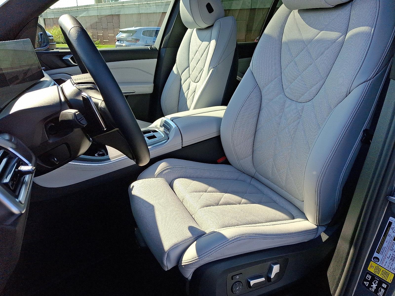 2024 BMW X5 xDrive40i Vehicle Photo in Lancaster, PA 17601
