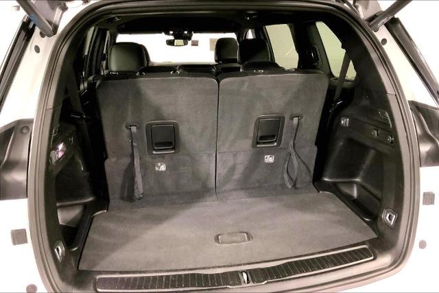 2024 Jeep Grand Cherokee L Vehicle Photo in Kansas City, MO 64114