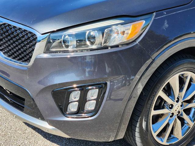 2016 Kia Sorento Vehicle Photo in DENTON, TX 76210-9321