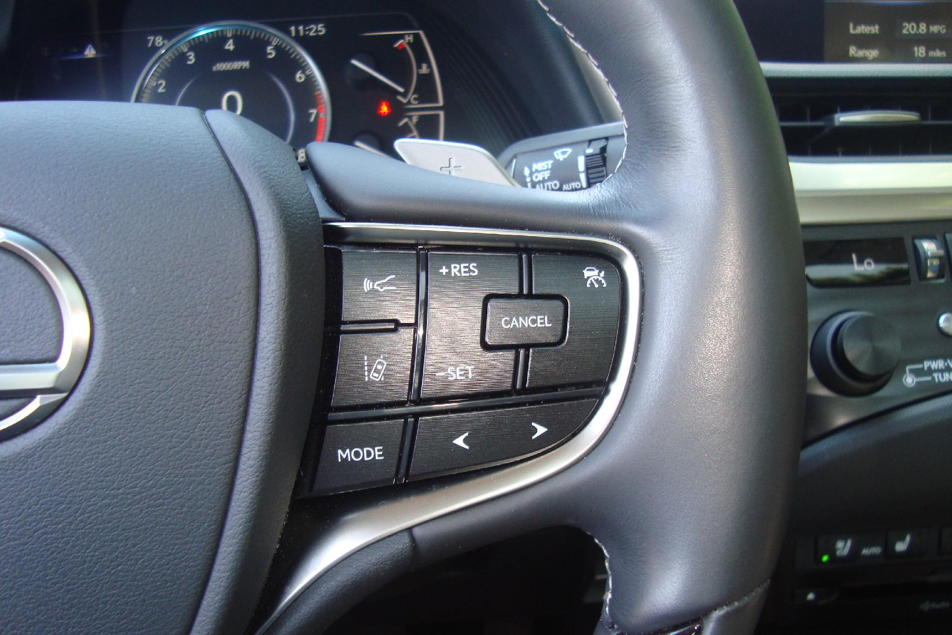 2020 Lexus ES 350 Vehicle Photo in PORTSMOUTH, NH 03801-4196