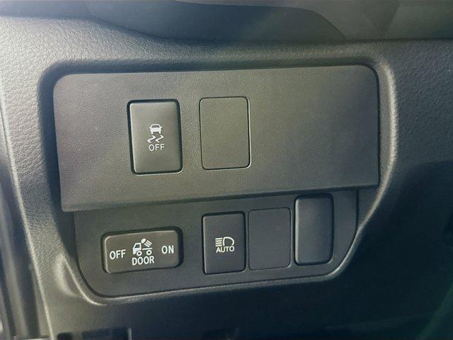 2022 Toyota Tacoma 4WD Vehicle Photo in Flemington, NJ 08822