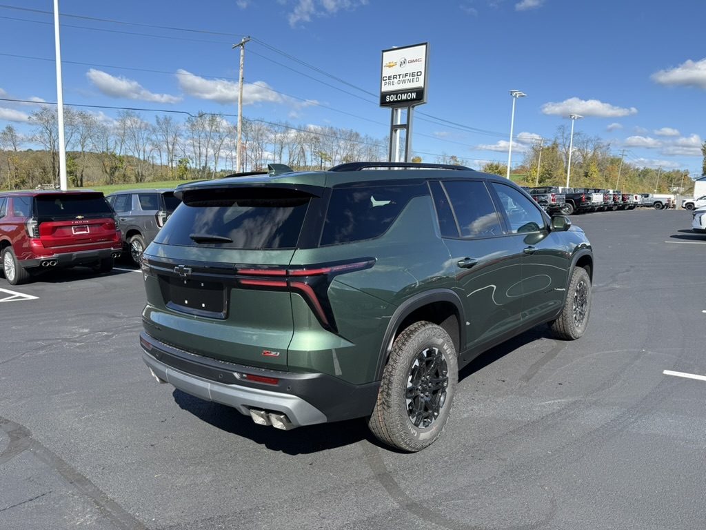 2027 Chevrolet Traverse photo 5 of 10