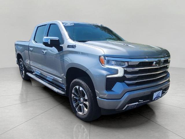 2023 Chevrolet Silverado 1500 Vehicle Photo in Neenah, WI 54956
