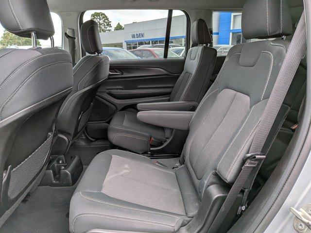 2023 Jeep Grand Cherokee L Vehicle Photo in BRUNSWICK, GA 31525-1881