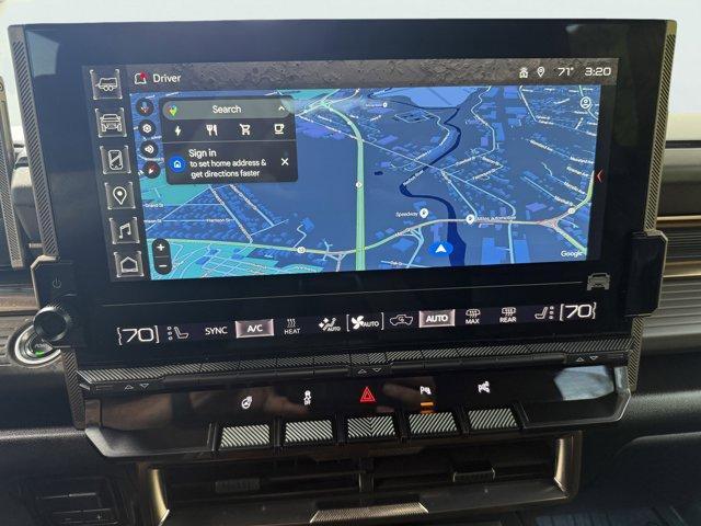 2024 GMC HUMMER EV SUV Vehicle Photo in LEOMINSTER, MA 01453-2952