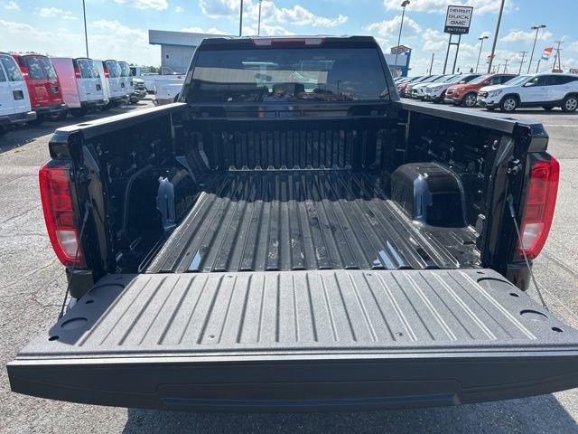 2025 GMC Sierra 1500 Vehicle Photo in SAINT CLAIRSVILLE, OH 43950-8512