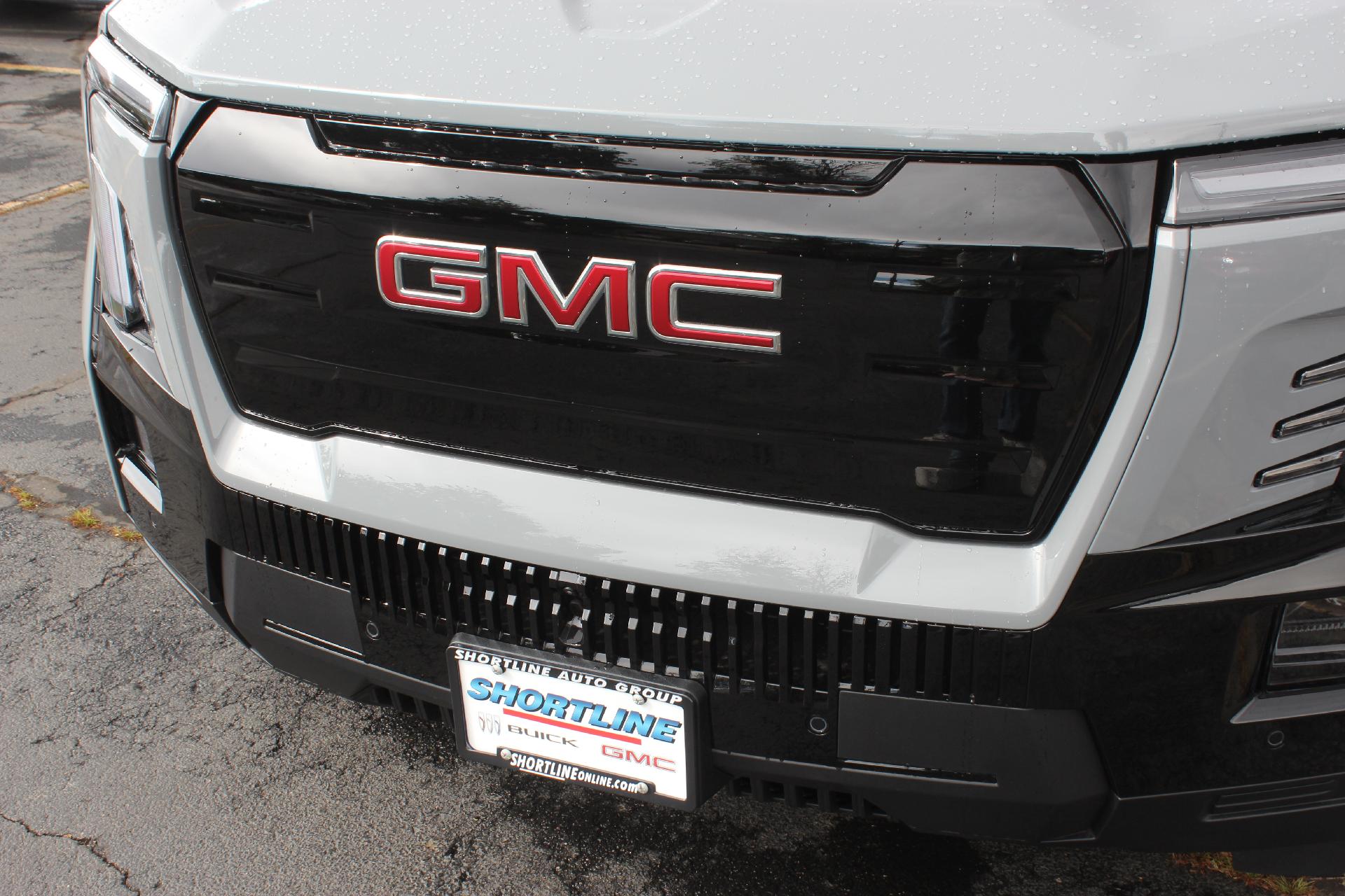 2026 GMC Sierra EV Vehicle Photo in AURORA, CO 80012-4011