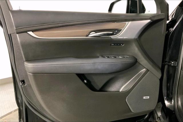 2024 Cadillac XT6 Vehicle Photo in INDEPENDENCE, MO 64055-1377