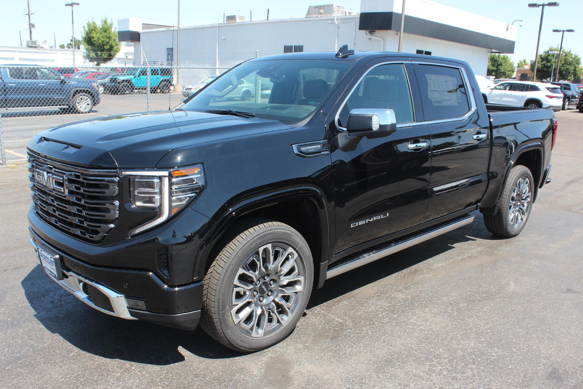2026 GMC Sierra 1500 Vehicle Photo in AURORA, CO 80012-4011