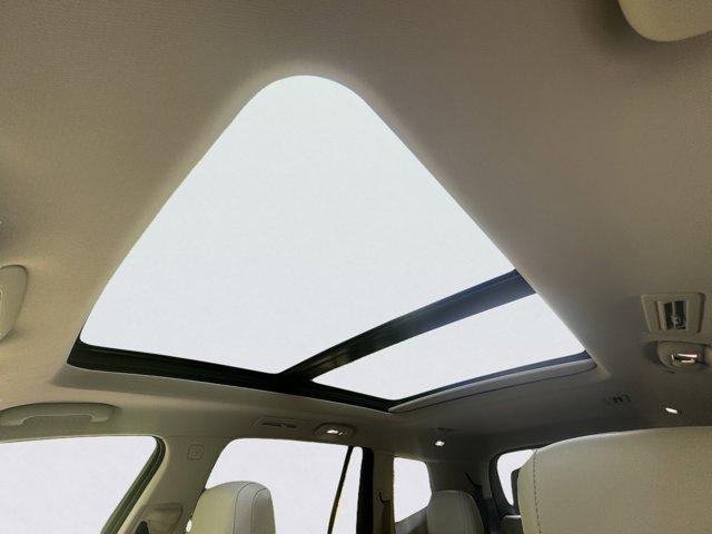 2024 Cadillac XT6 Vehicle Photo in LEOMINSTER, MA 01453-2952