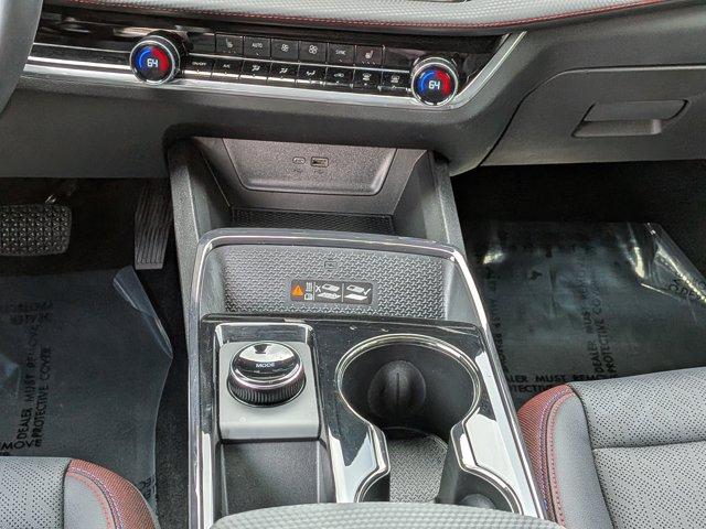 2025 Chevrolet Equinox Vehicle Photo in BRUNSWICK, GA 31525-1881