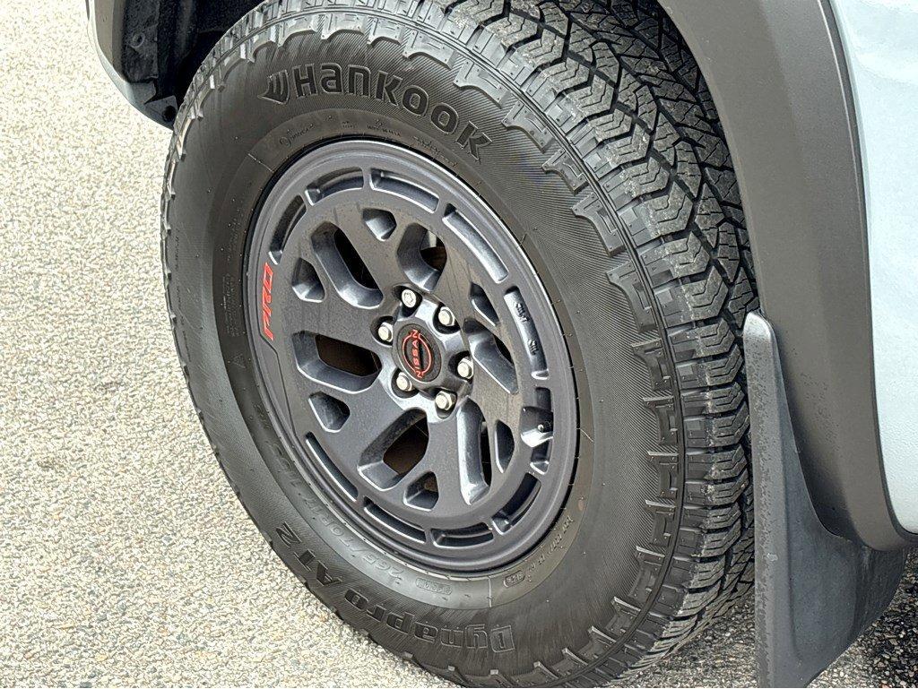 2025 Nissan Frontier Vehicle Photo in SAVANNAH, GA 31406-4513