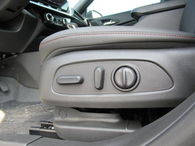 2025 Chevrolet Trax Vehicle Photo in LEESBURG, FL 34788-4022