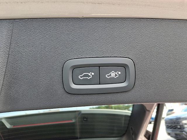 2024 Volvo XC40 Vehicle Photo in HARRISBURG, PA 17111-1033