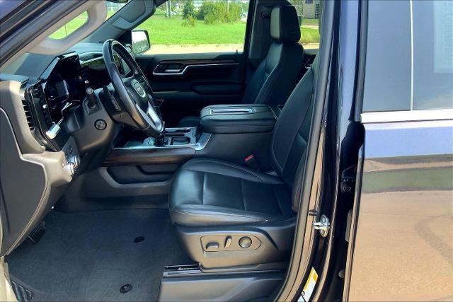 2022 GMC Sierra 1500 Vehicle Photo in TOPEKA, KS 66609-0000