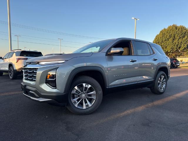 Sterling Gray Metallic 2027 Chevrolet Equinox SUV / Crossover Front-Wheel Drive Automatic