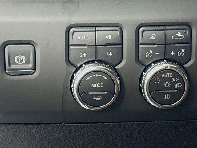 2025 GMC Sierra 3500 HD Vehicle Photo in PUYALLUP, WA 98371-4149