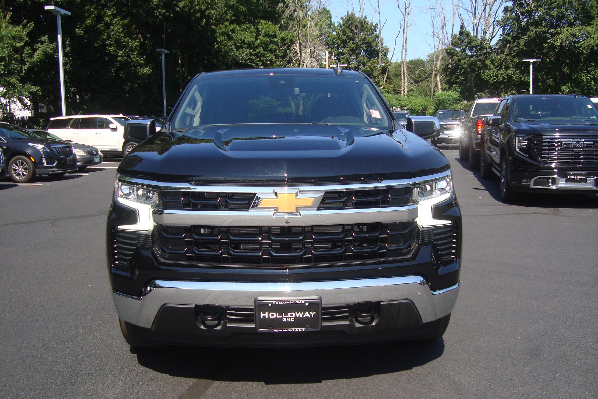 2022 Chevrolet Silverado 1500 Vehicle Photo in PORTSMOUTH, NH 03801-4196